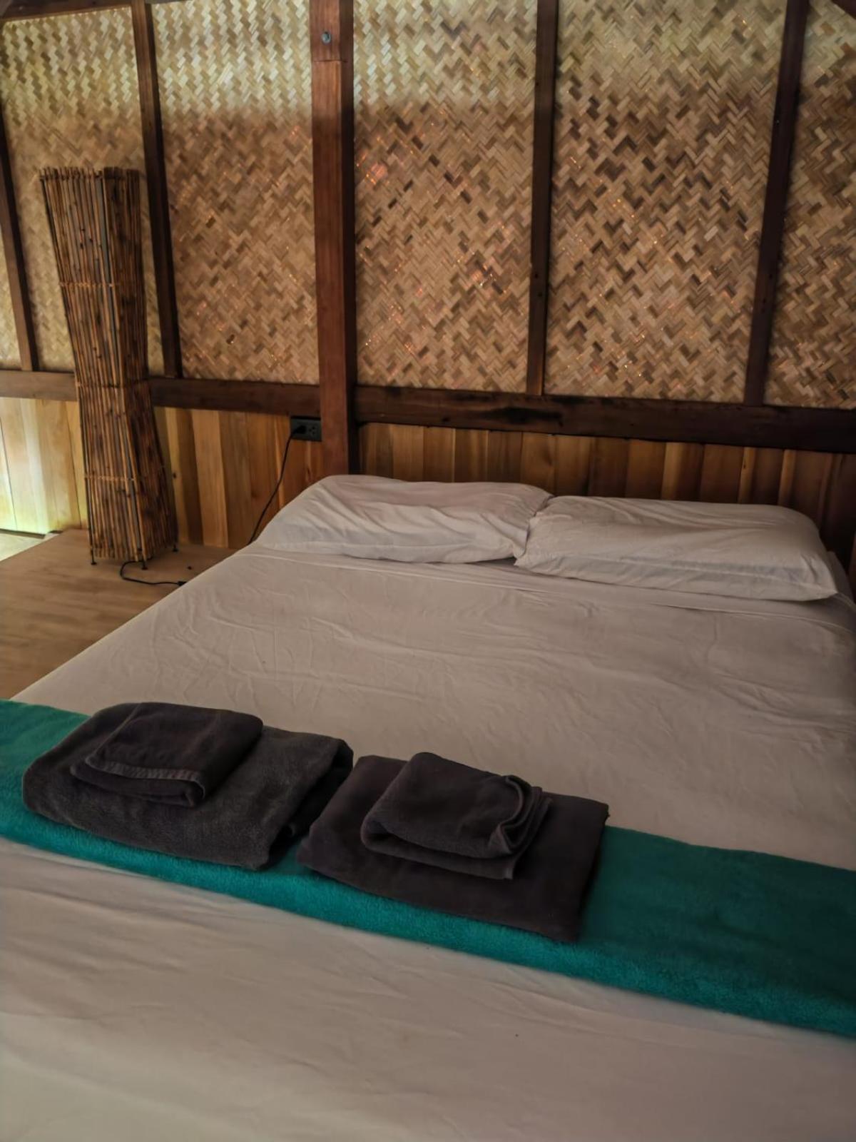 Pyramid Yoga Koh Phangan エクステリア 写真